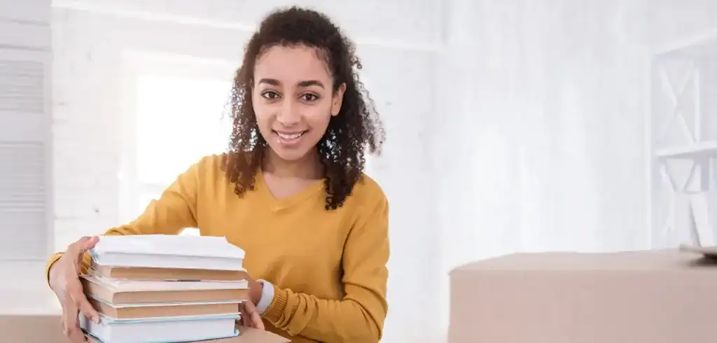 a featured image of How to Pack Books for Moving Without Breaking Your Back